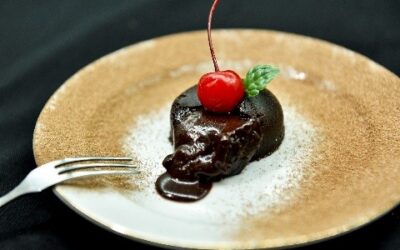 MOLTEN LAVA CAKE
