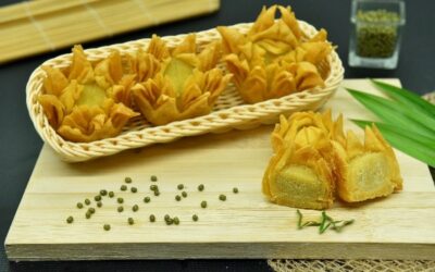 KUE BUNGA TERATAI ISI KACANG HIJAU