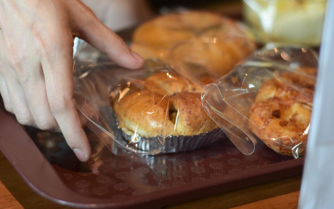 How to Pack Bread to Prevent Mold