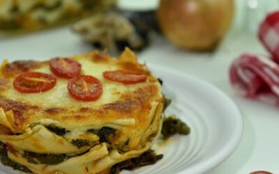 BAKED LASAGNA ASTER WITH SPINACH AND MUSHROOM CREAM SAUCE